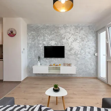 Apartman Vita شقة